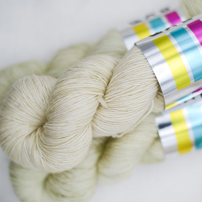 Hand dyed yarn, Colourway: Milk