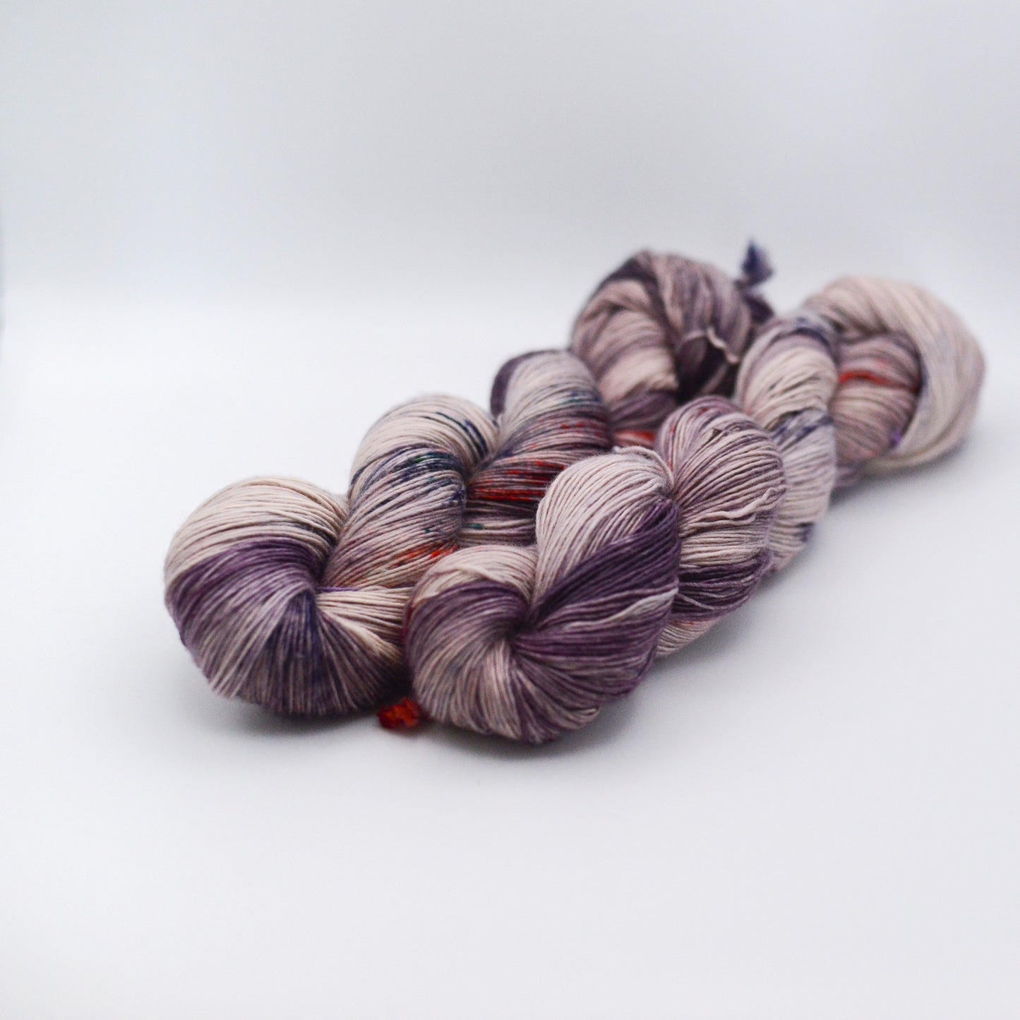 BKD Merino Singles - Lucky Strike discount, hand dyed yarn